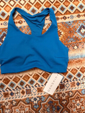 Danskin sport bra size small